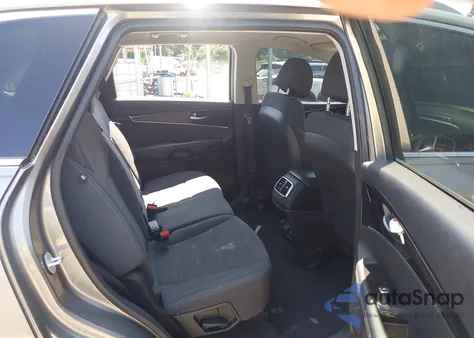 2017 Kia Sorento 2.4L Lx из США, поврежденный, VIN 5XYPGDA34HG265178